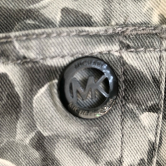 MICHAEL Kors MK floral Grey pants Jeans size 14 - Picture 4 of 11